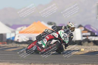 media/Jan-18-2026-CVMA (Sun) [[519f600f45]]/Race 12- Formula 40 MW and LW/